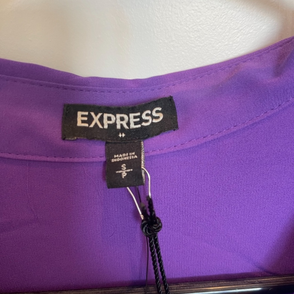 Express blouse size small - Picture 4 of 4